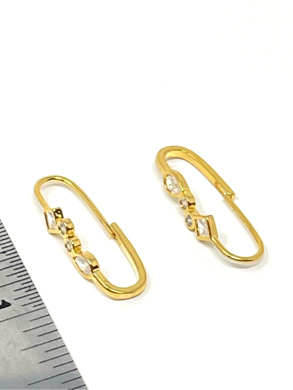 New Anthropologie Cubic Zirconia Geometric Clip Gold Earrings - Picture 4 of 4